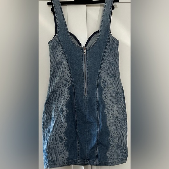 📚 Guess denim dress - Picture 4 of 6